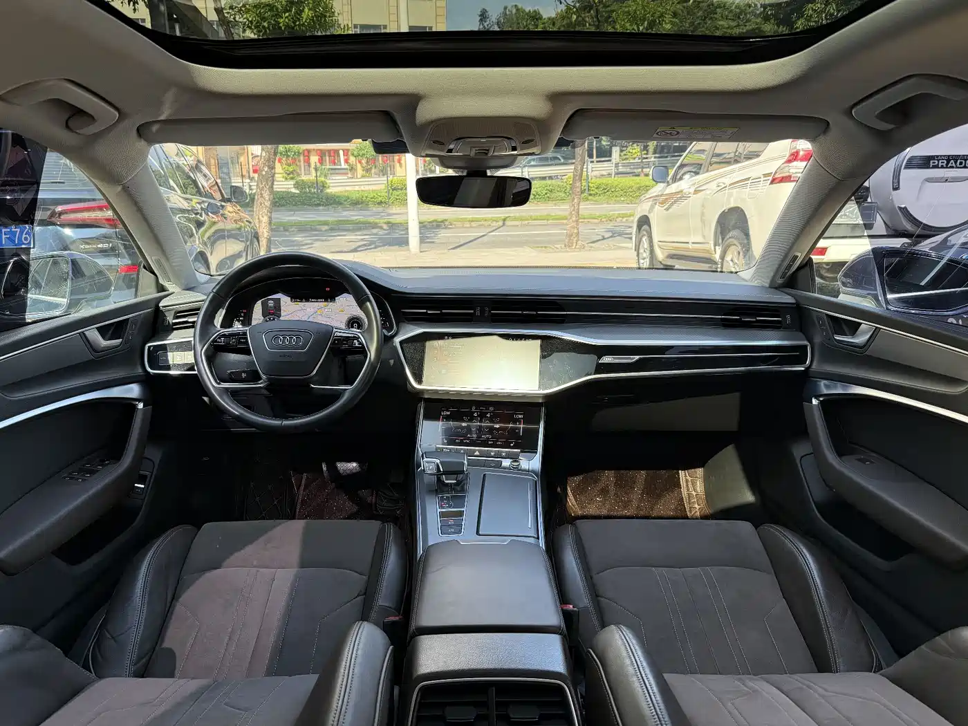 Audi A7L 2022 45 TFSI S-line Future Dream Edition фото 12