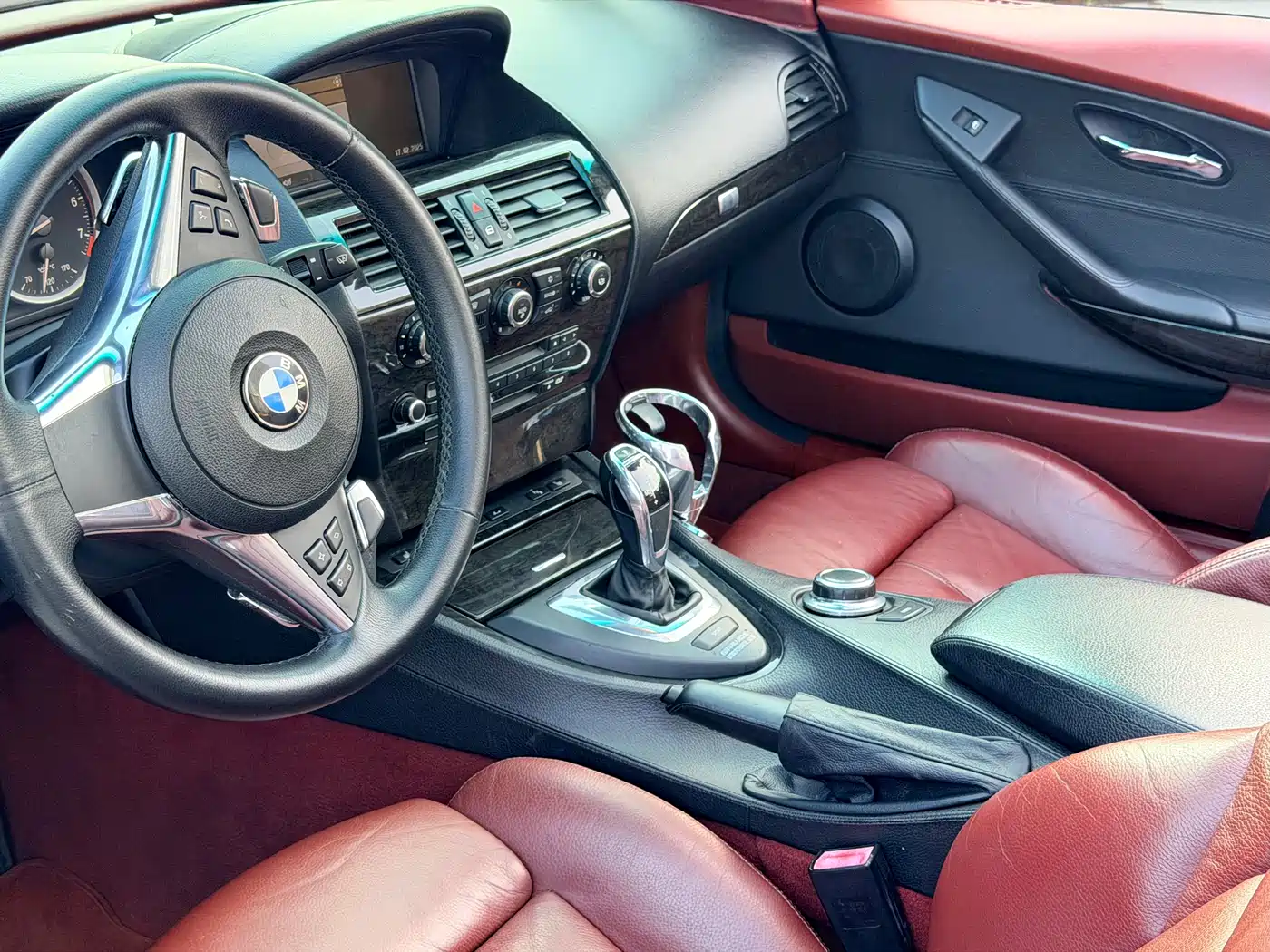 BMW 6 Series 2007 630i Convertible фото 17