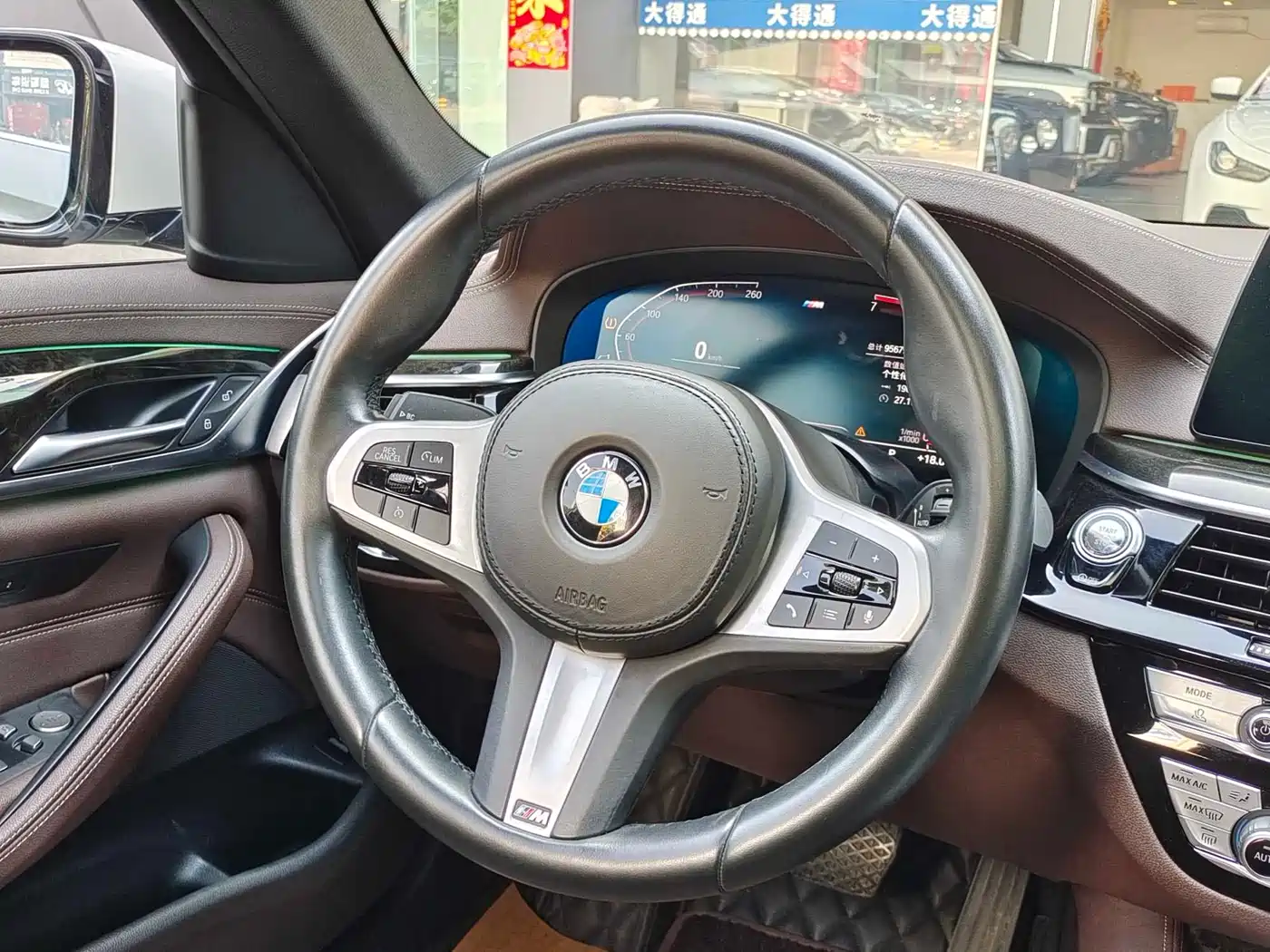 BMW 5 Series 2020 525Li M Sport Package фото 13