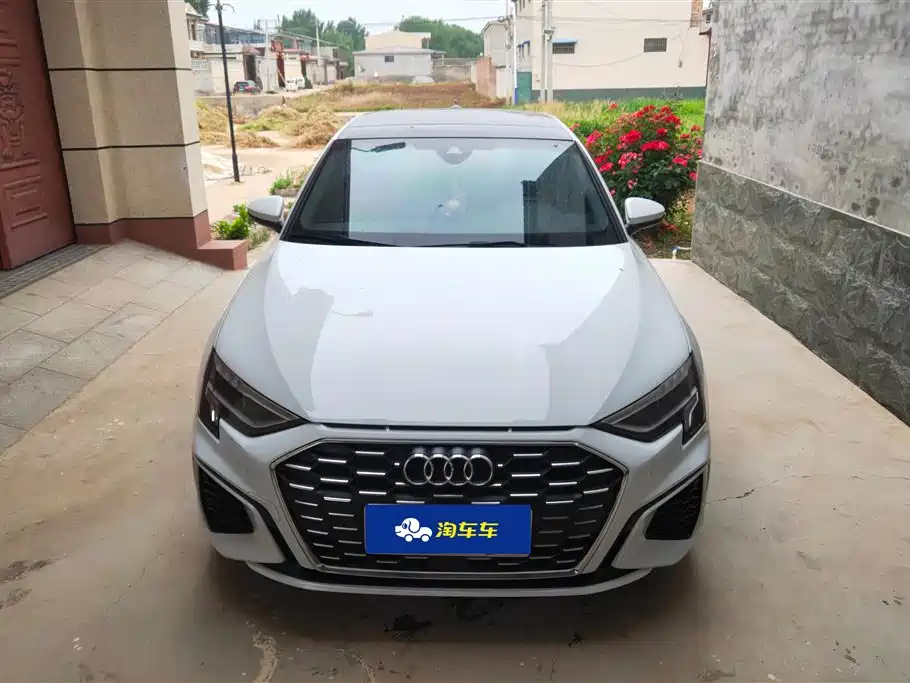 Audi A3 2024 Model Sportback 35 TFSI Fashion Sport фото 2