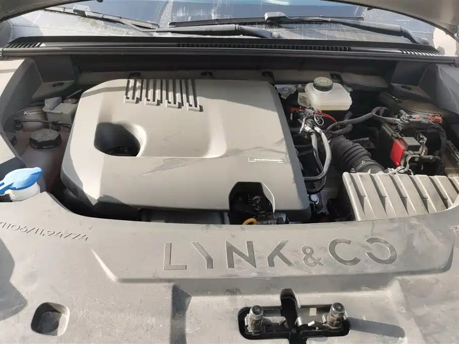 Lynk & Co 08 EM-P 2023 120km Long Range Halo фото 10