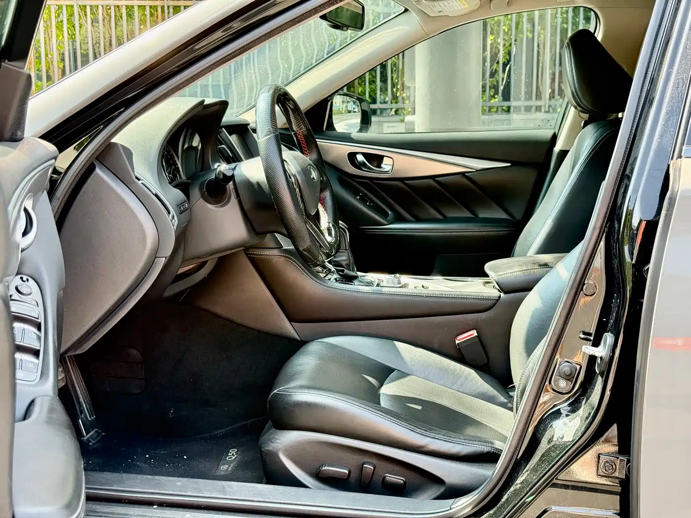 Infiniti Q50L 2018 2018 2.0T Leisure Edition China V
