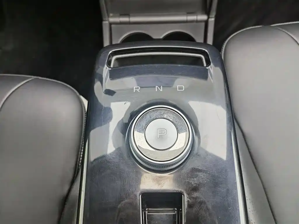 GEELY GEOMETRY E FIREFLY