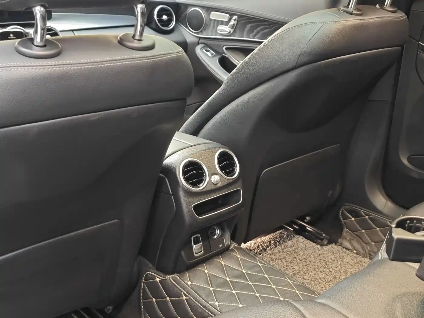 Mercedes-Benz C-Class 2020 Facelift C 260 L Sport фото 24