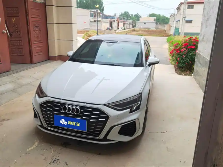 Audi A3 2024 Model Sportback 35 TFSI Fashion Sport