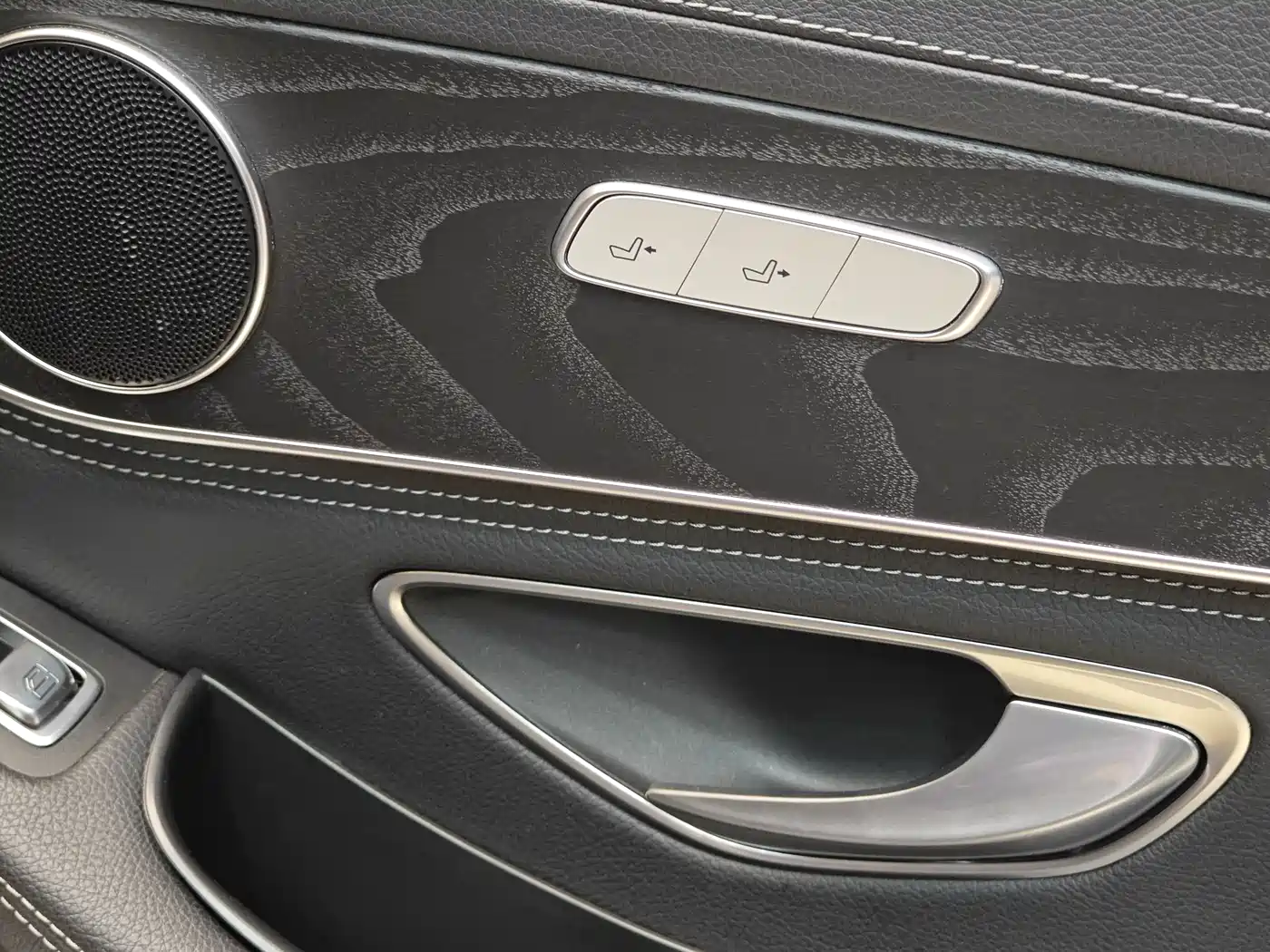 Mercedes-Benz C-Class 2020 Facelift C 260 L Sport фото 32