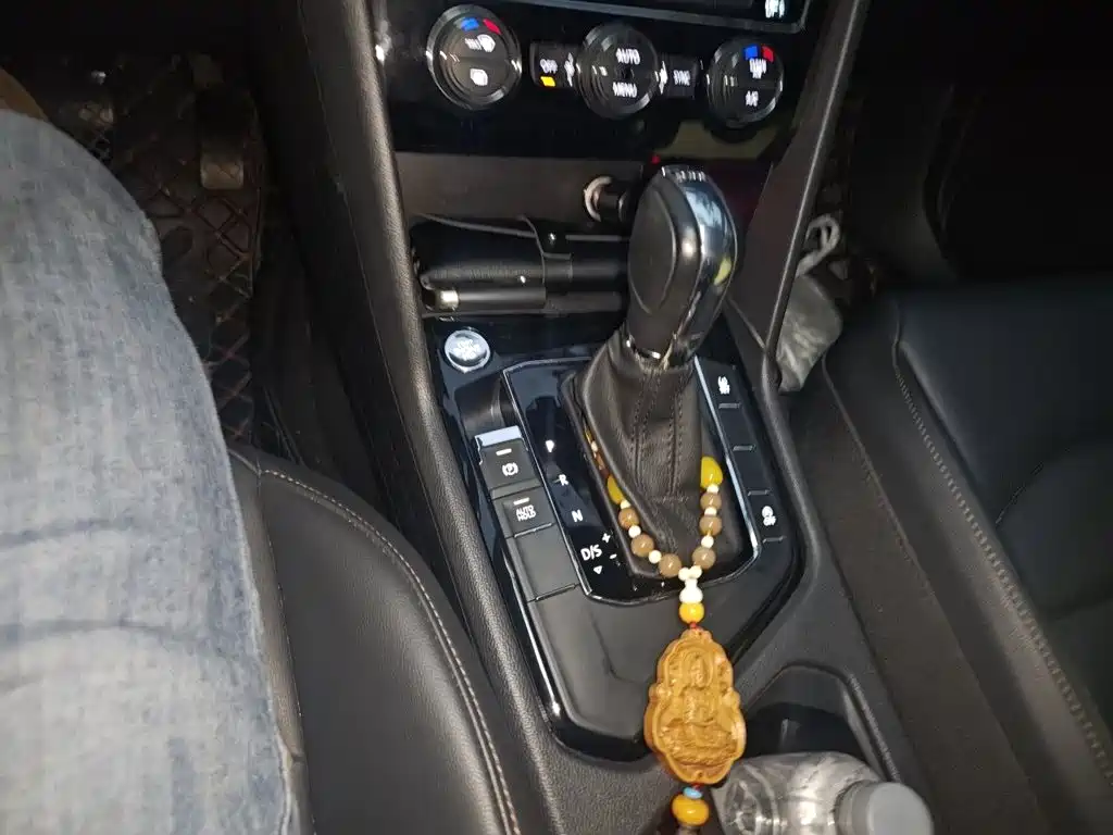 Photo 10 - Volkswagen Tharu