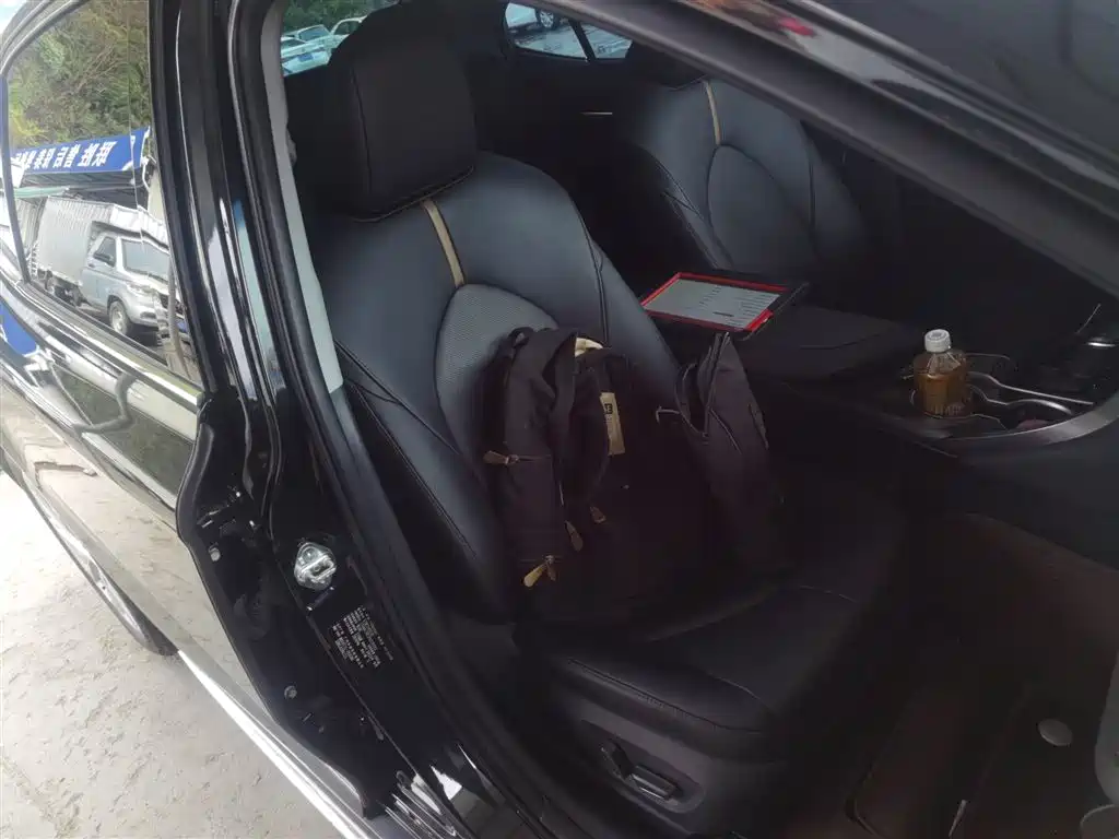 Toyota Camry 2023 2.0G Luxury Edition фото 20