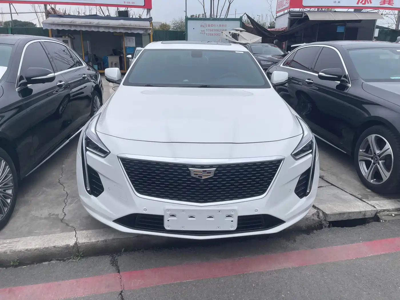 CADILLAC CT6