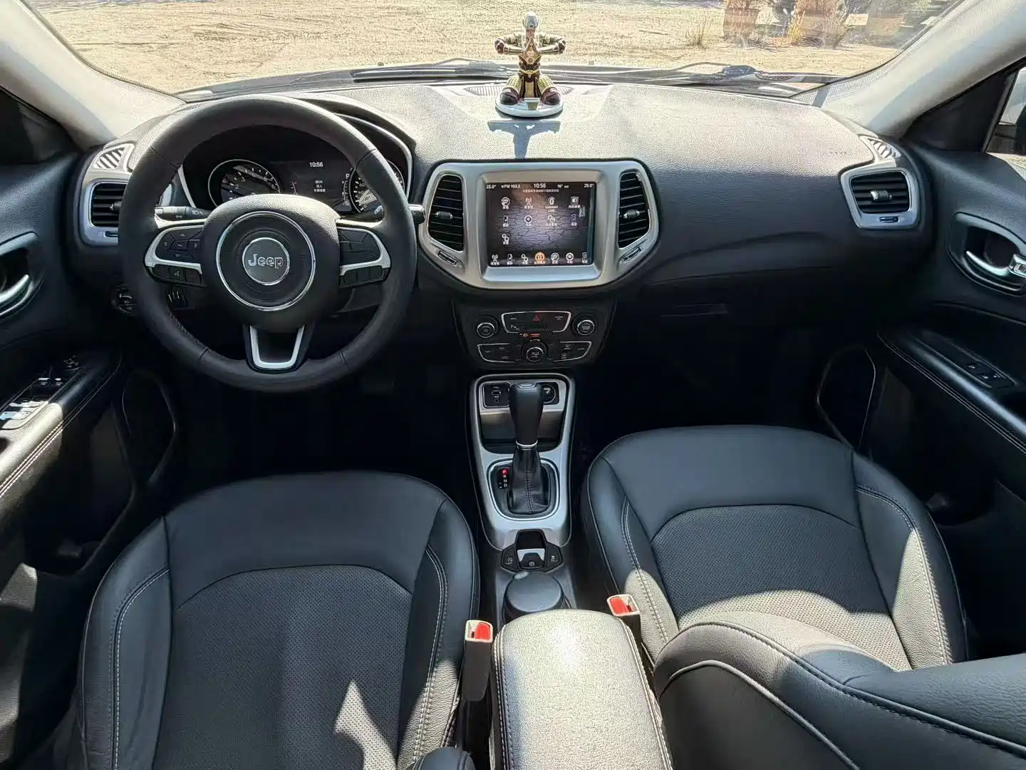 Фото 8 - Jeep Compass