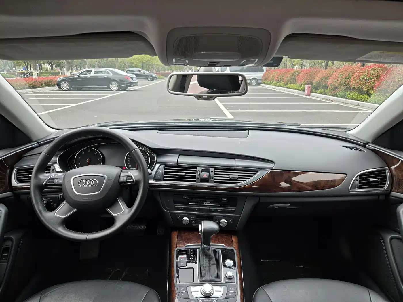 Audi A6L 2014 30 FSI Comfort фото 6