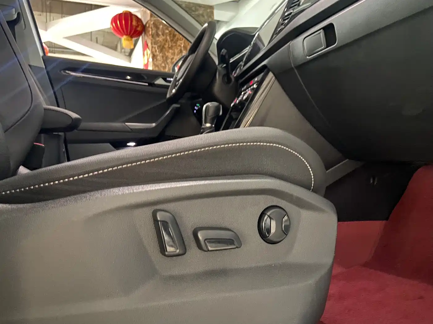 Volkswagen T-ROC 2022 280TSI DSG 2WD Comfort PLUS фото 14