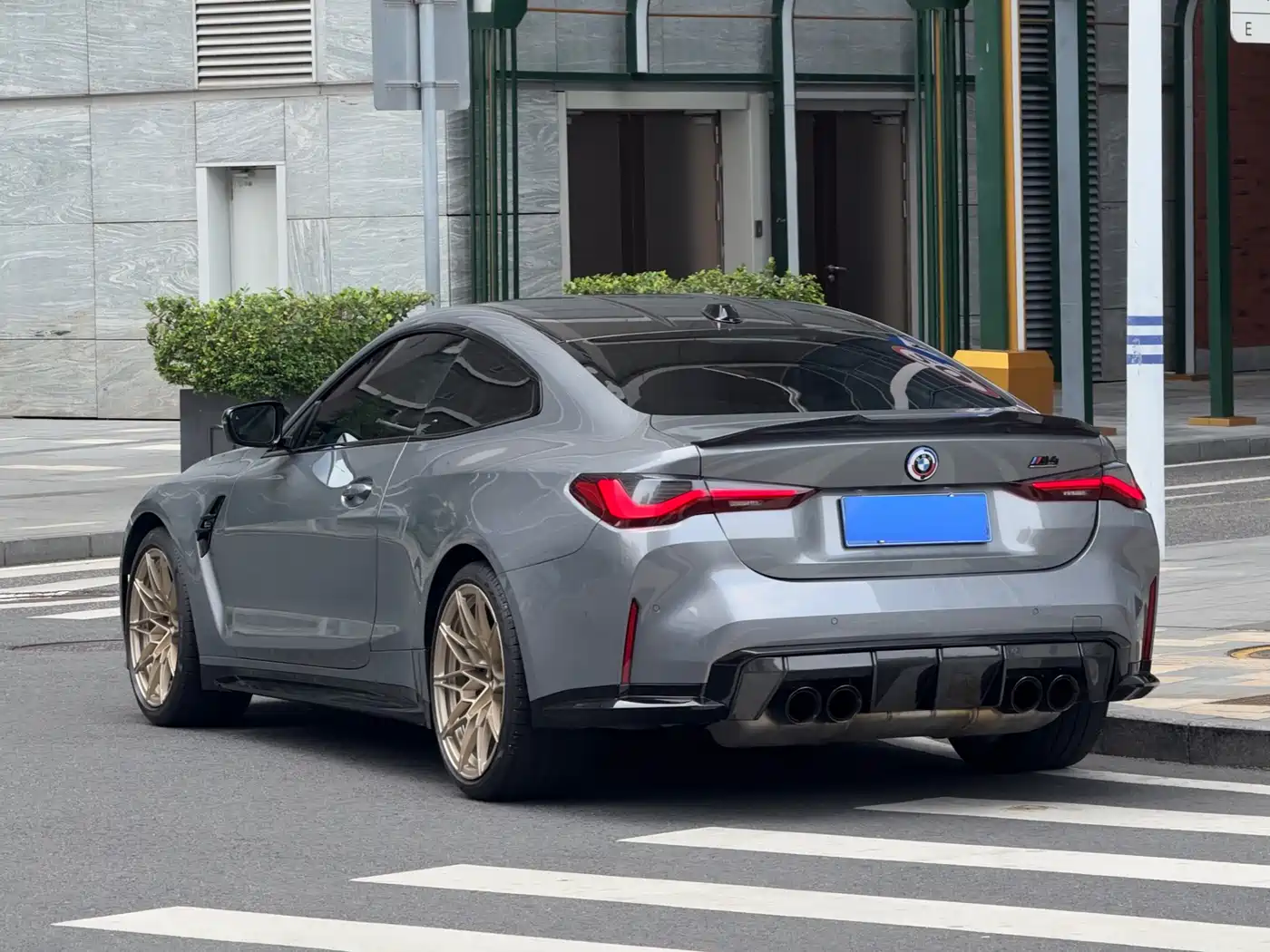 BMW M4