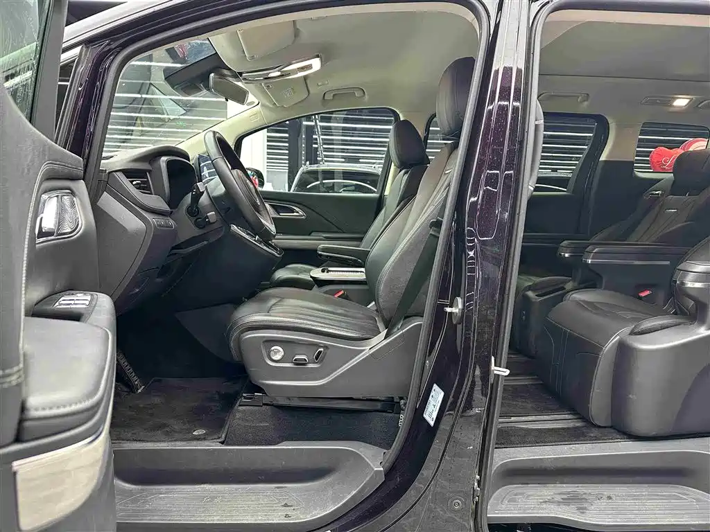 Hongqi HONGQI HQ9 PHEV