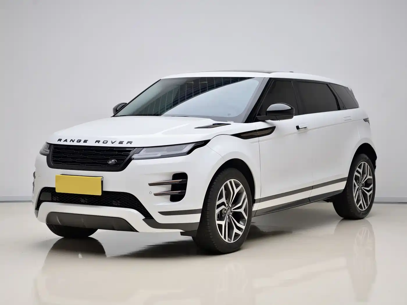 LAND ROVER RANGE ROVER AURORA 2026