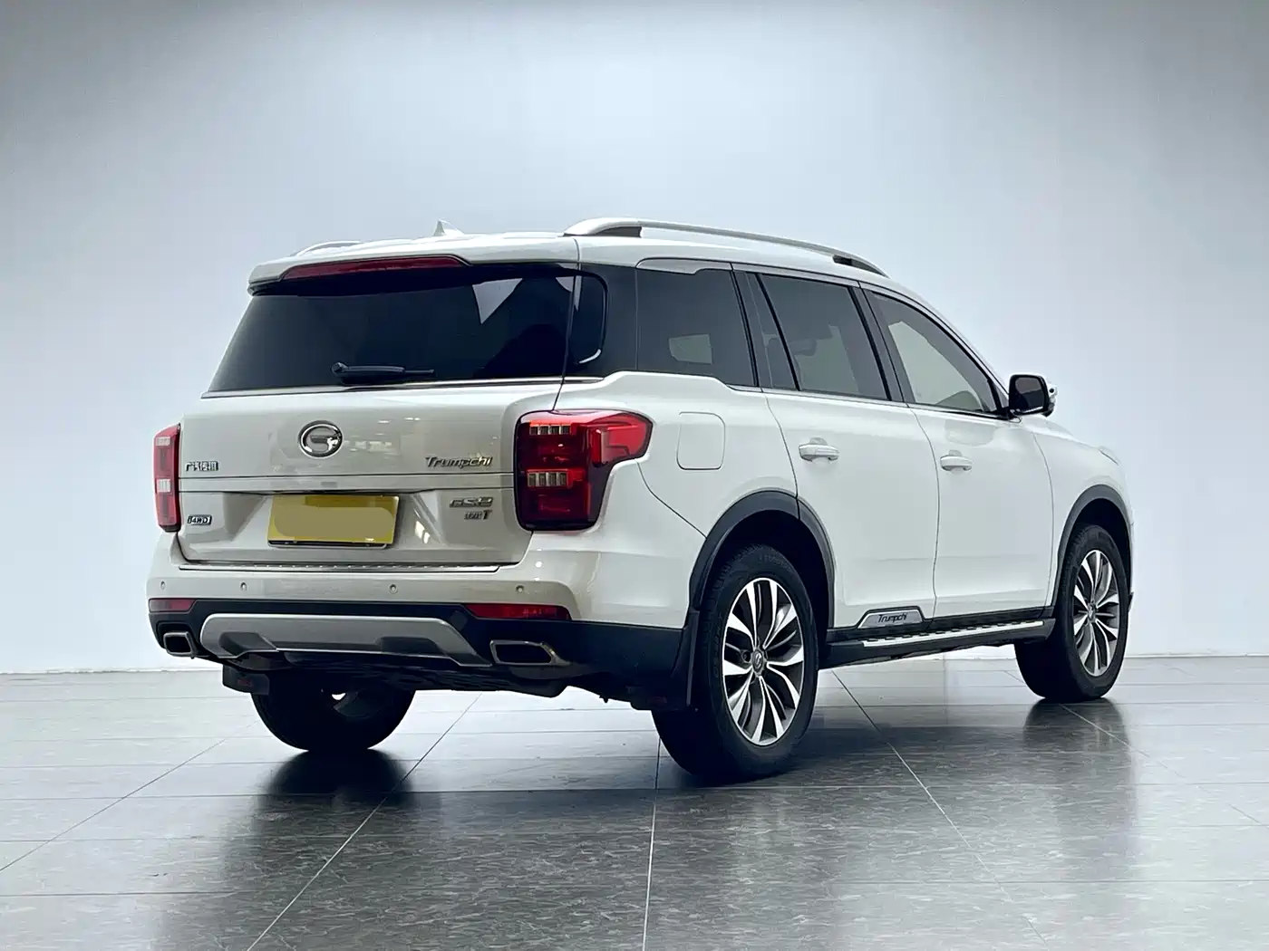 GAC Trumpchi Trumpchi GS8 2017 320T AWD Luxury Smart Connect (7-Seater) фото 3