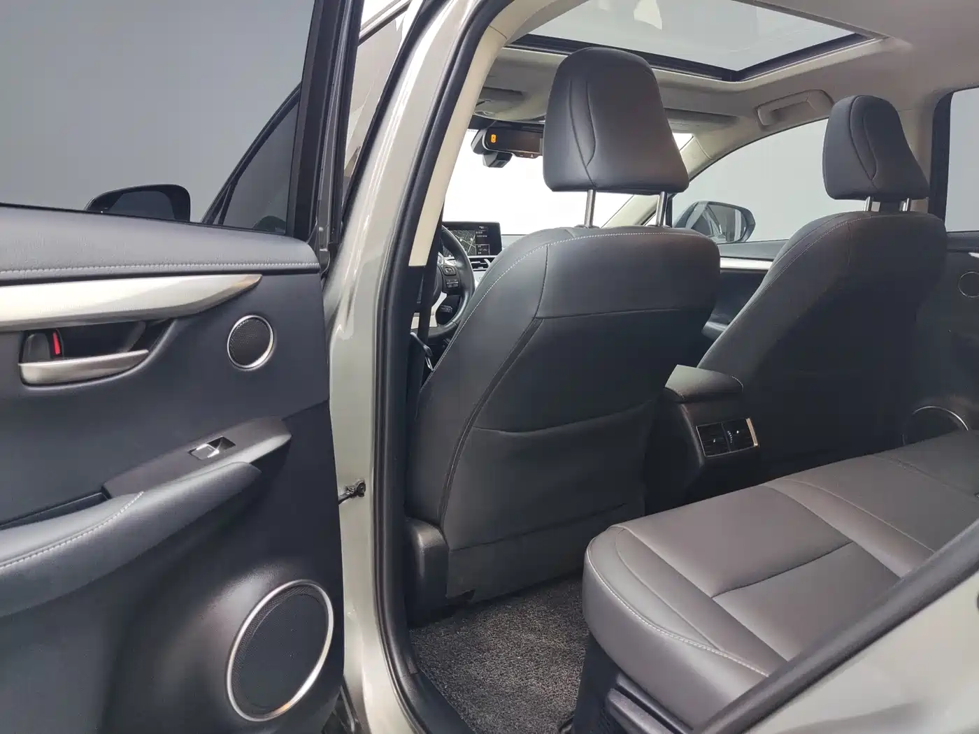 Lexus NX 2020 200 AWD F Sport China V фото 6