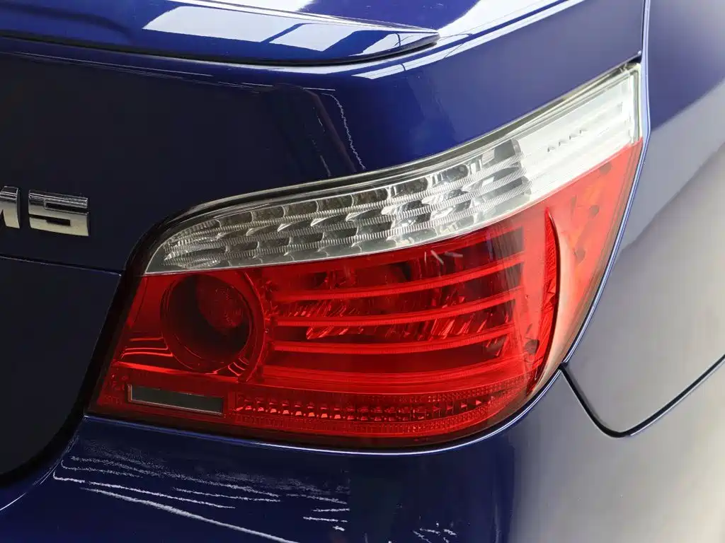 BMW M5 2006 2005 Model M5