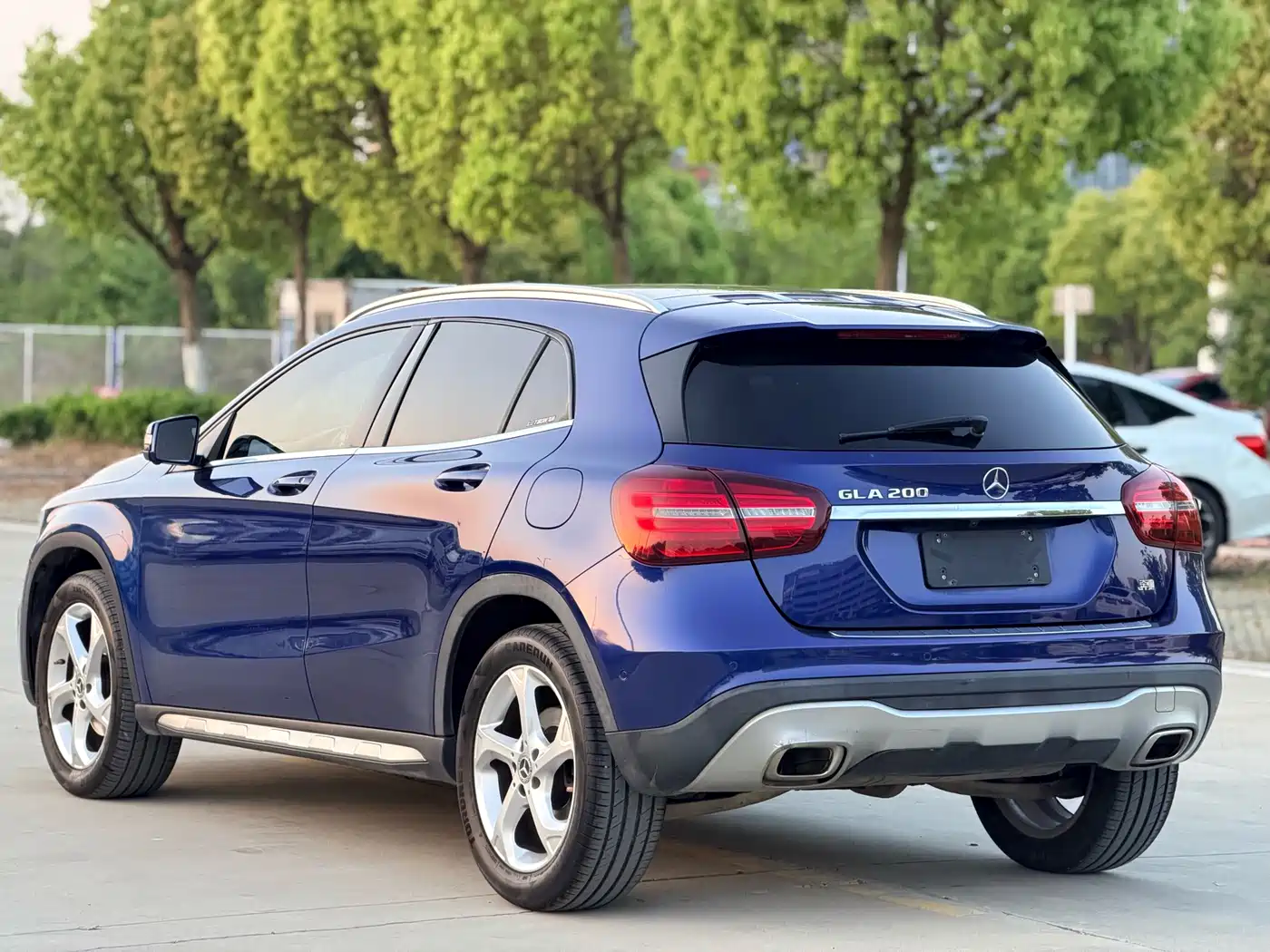 Mercedes-Benz GLA 2017 GLA 200 Dynamic фото 4
