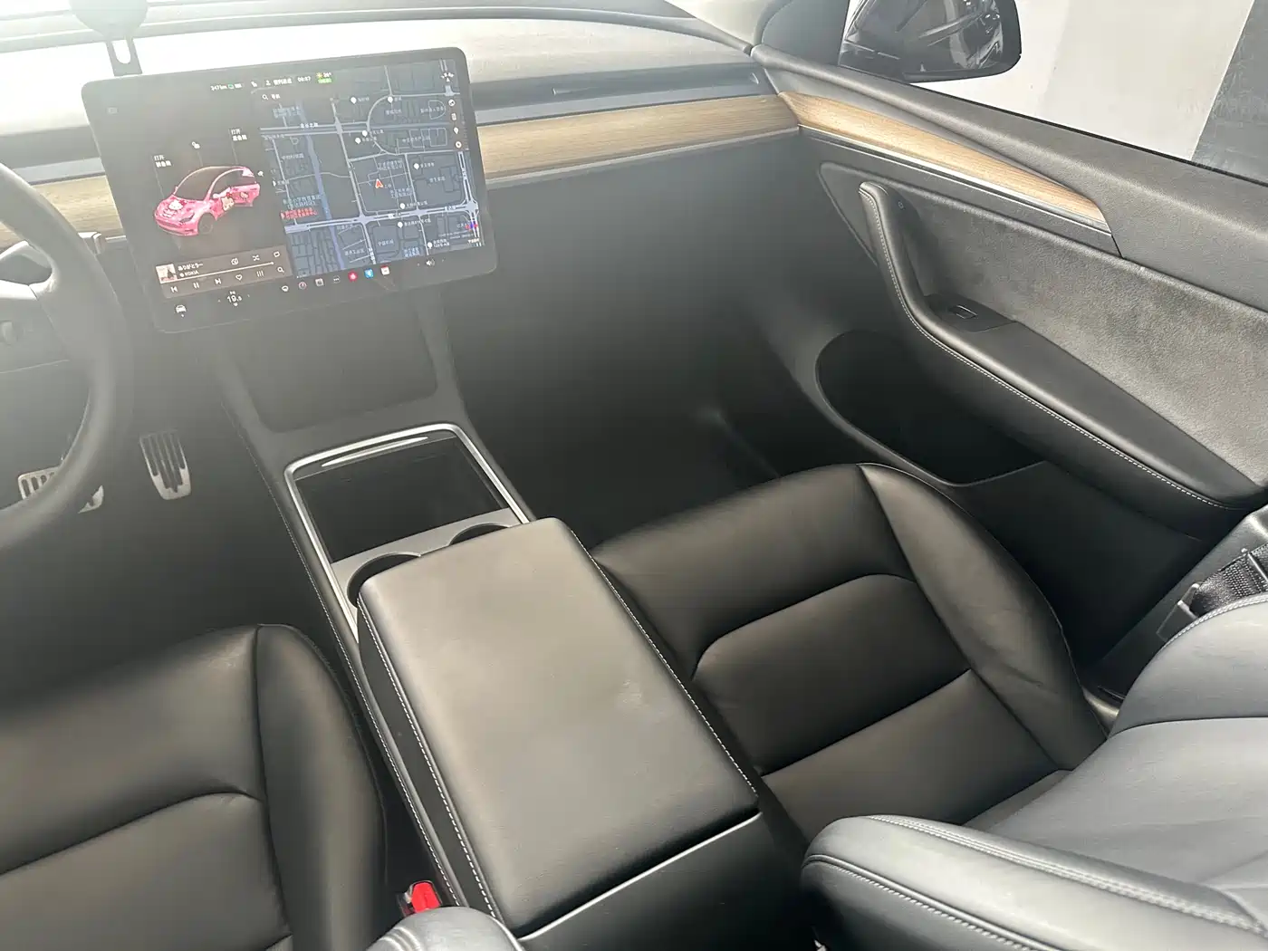 Фото 12 - Tesla Model Y