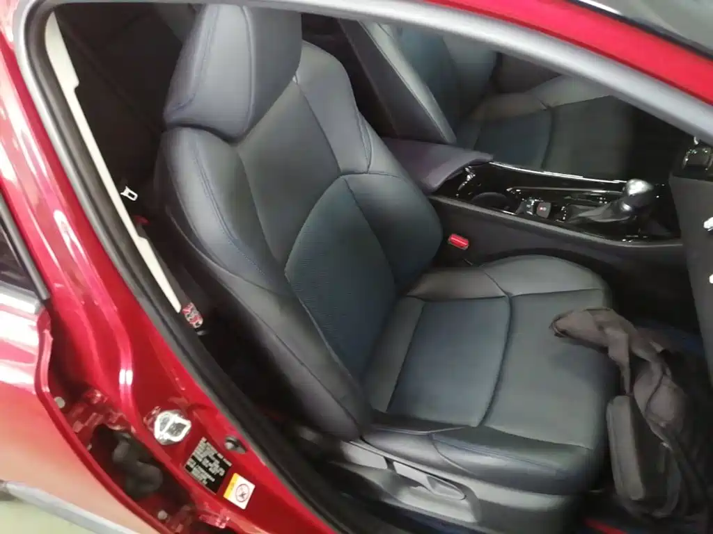 Toyota C-HR 2020 2020 Model 2.0L Leading