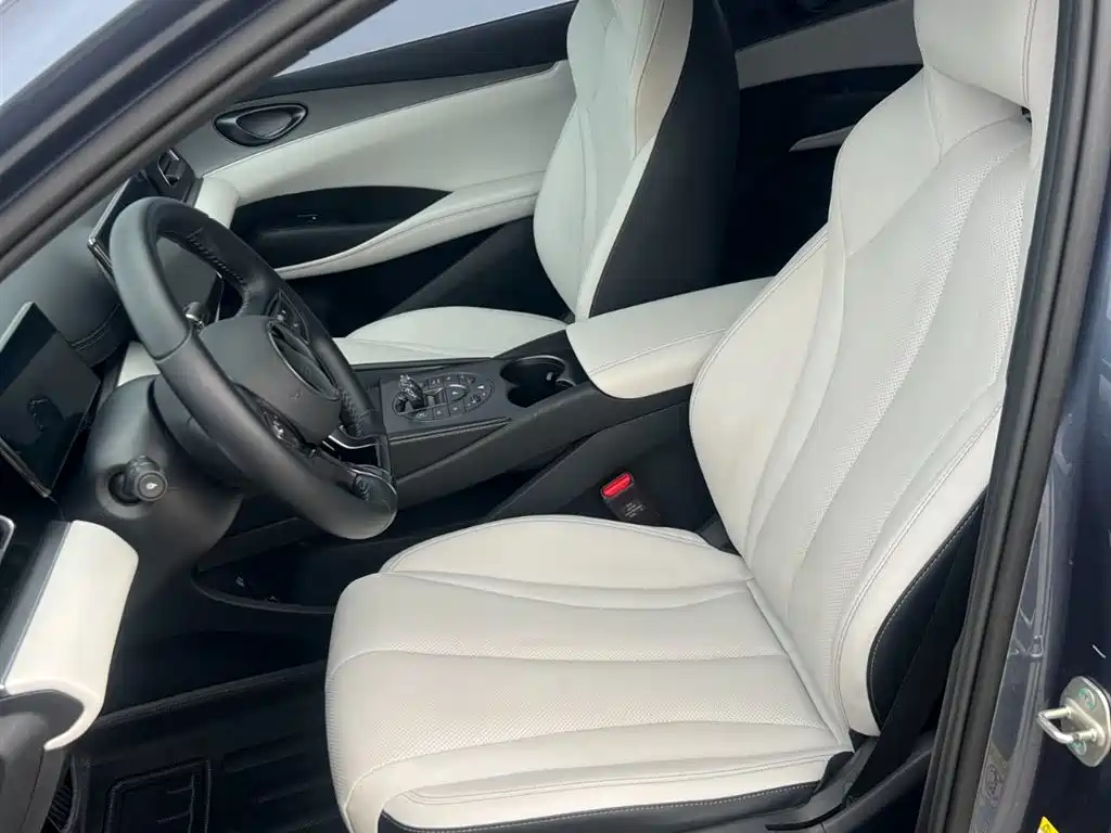 BYD SEAL 06 NEW ENERGY