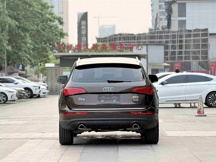 Audi Q5 2016 40 TFSI Technology Model фото 5