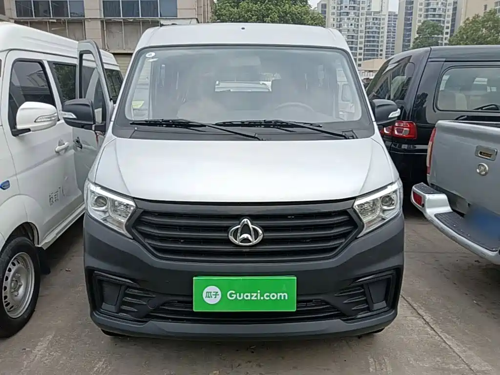 Changan Kuayue Kuayuexing V3 2025 2023 1.5L Gasoline Standard 7-seater Passenger Vehicle