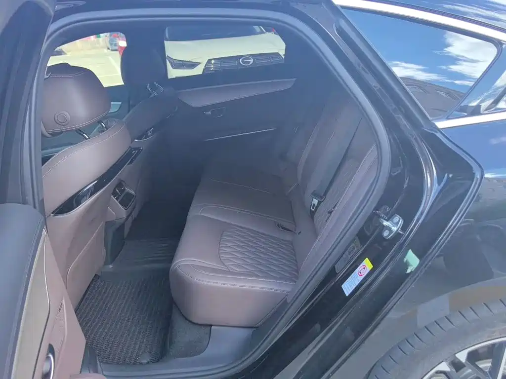 BYD Han 2025 2025 Model EV 605KM Premium Version