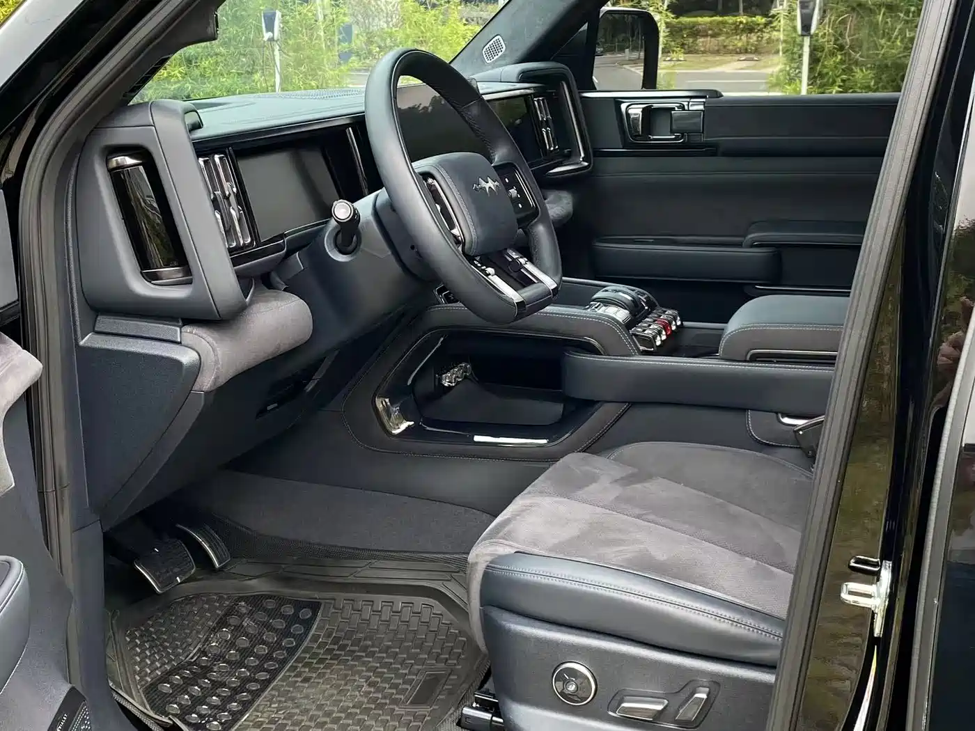 FANG CHENG BAO LEOPARD 5