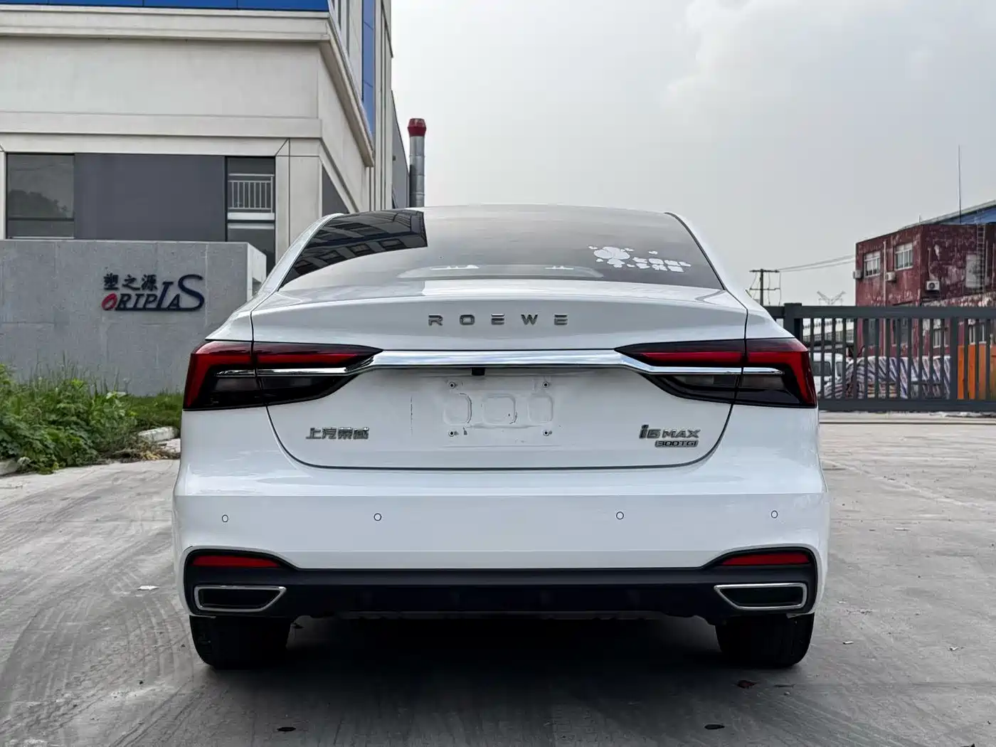 Roewe i6 MAX 2021 2020 300TGI Automatic Cool Sky Intelligent Drive Supreme Edition