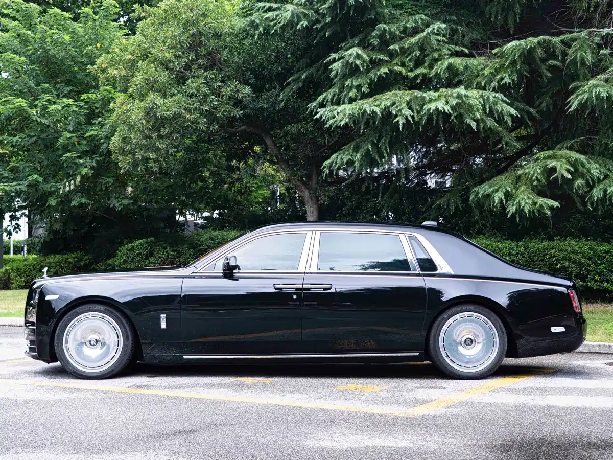 Rolls-Royce Phantom 2025 2024 Long Wheelbase Series II