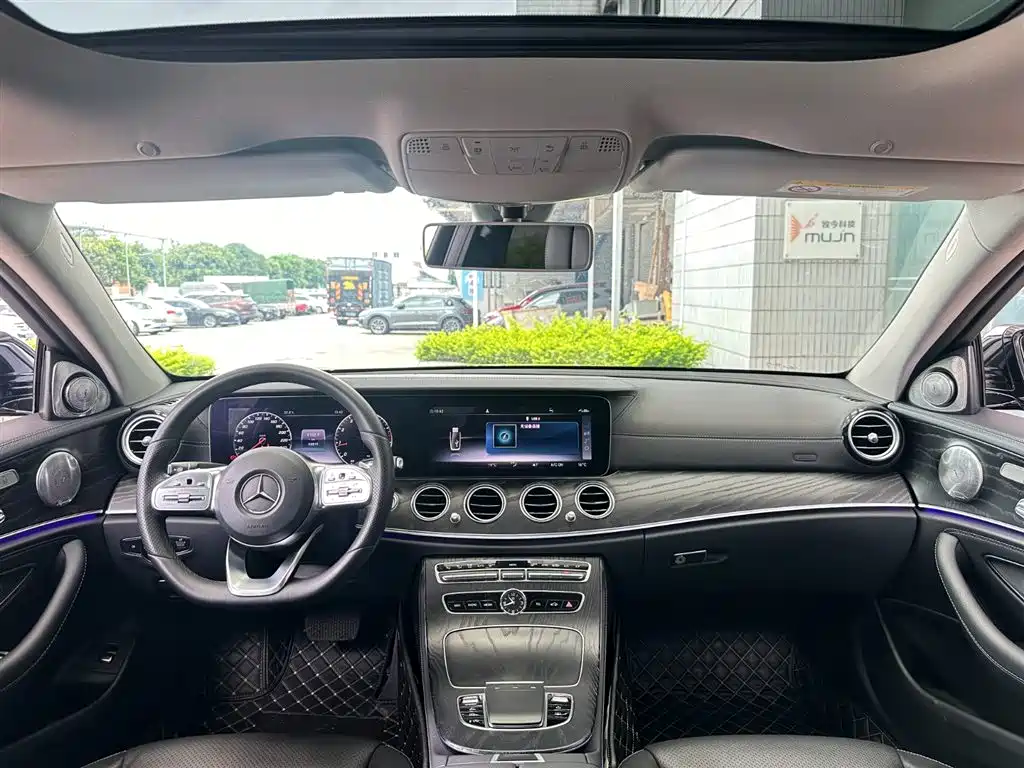 Mercedes-Benz E-Class 2019 E 300 L Sport Luxury фото 11