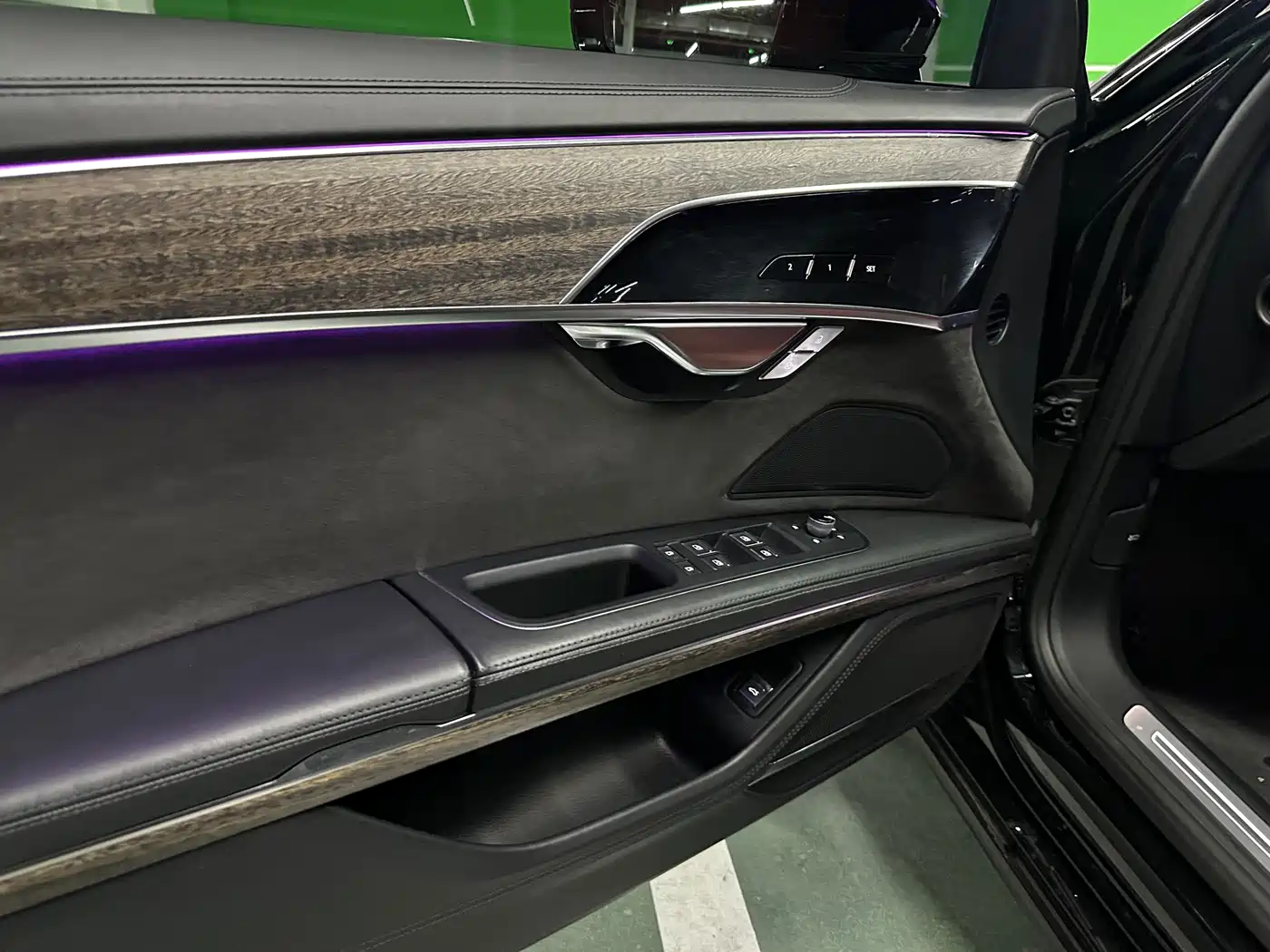 Audi A8 2019 A8L 55 TFSI quattro Premium фото 6
