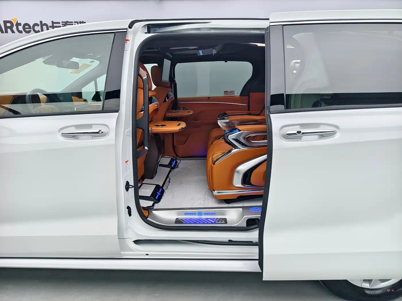 Toyota Granvia 2026 Model 2.5L Hybrid Comfort Edition фото 17