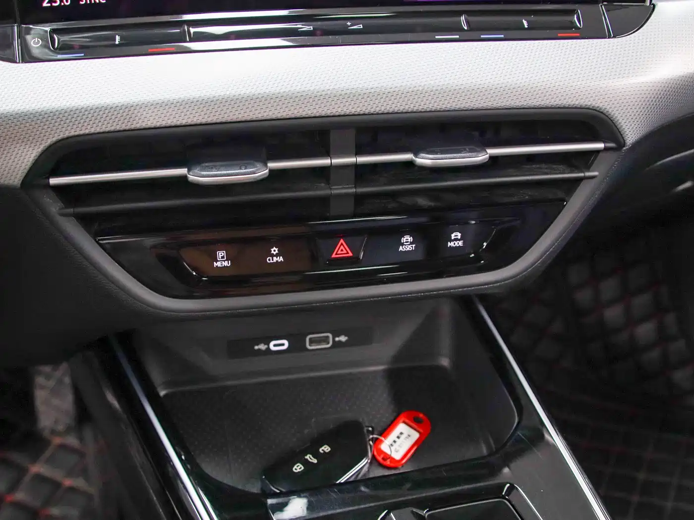 Volkswagen Lamando 2022 Lamando L 280TSI DSG Cool Edition фото 10
