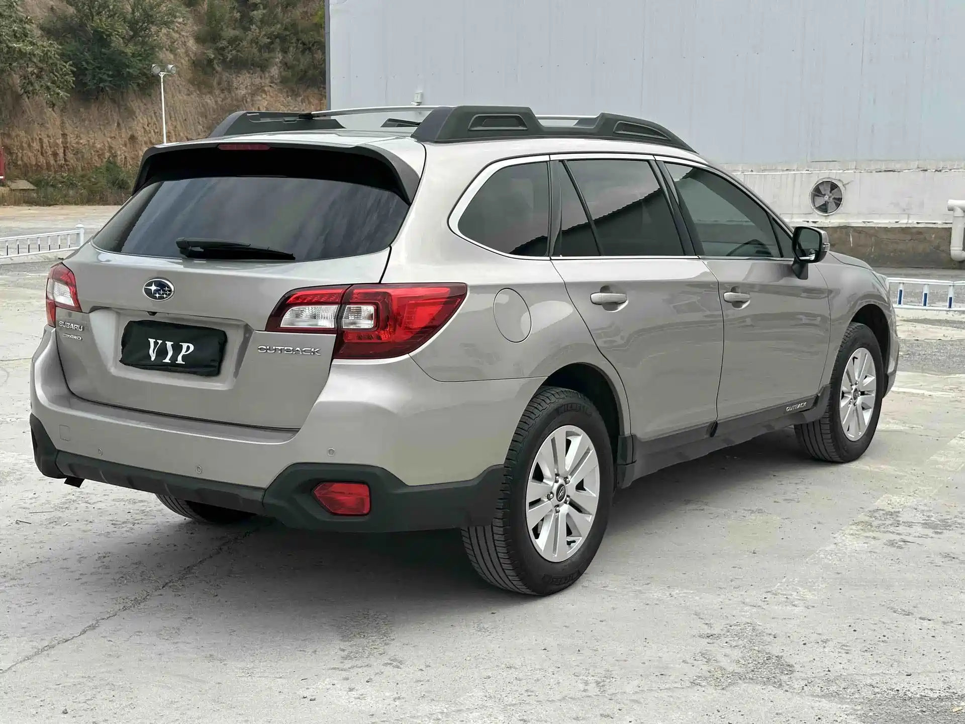 Фото 9 - Subaru Outback
