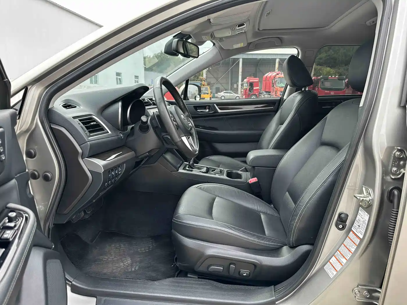 Subaru Outback 2018 2017 2.5i Luxury Navigation Edition EyeSight