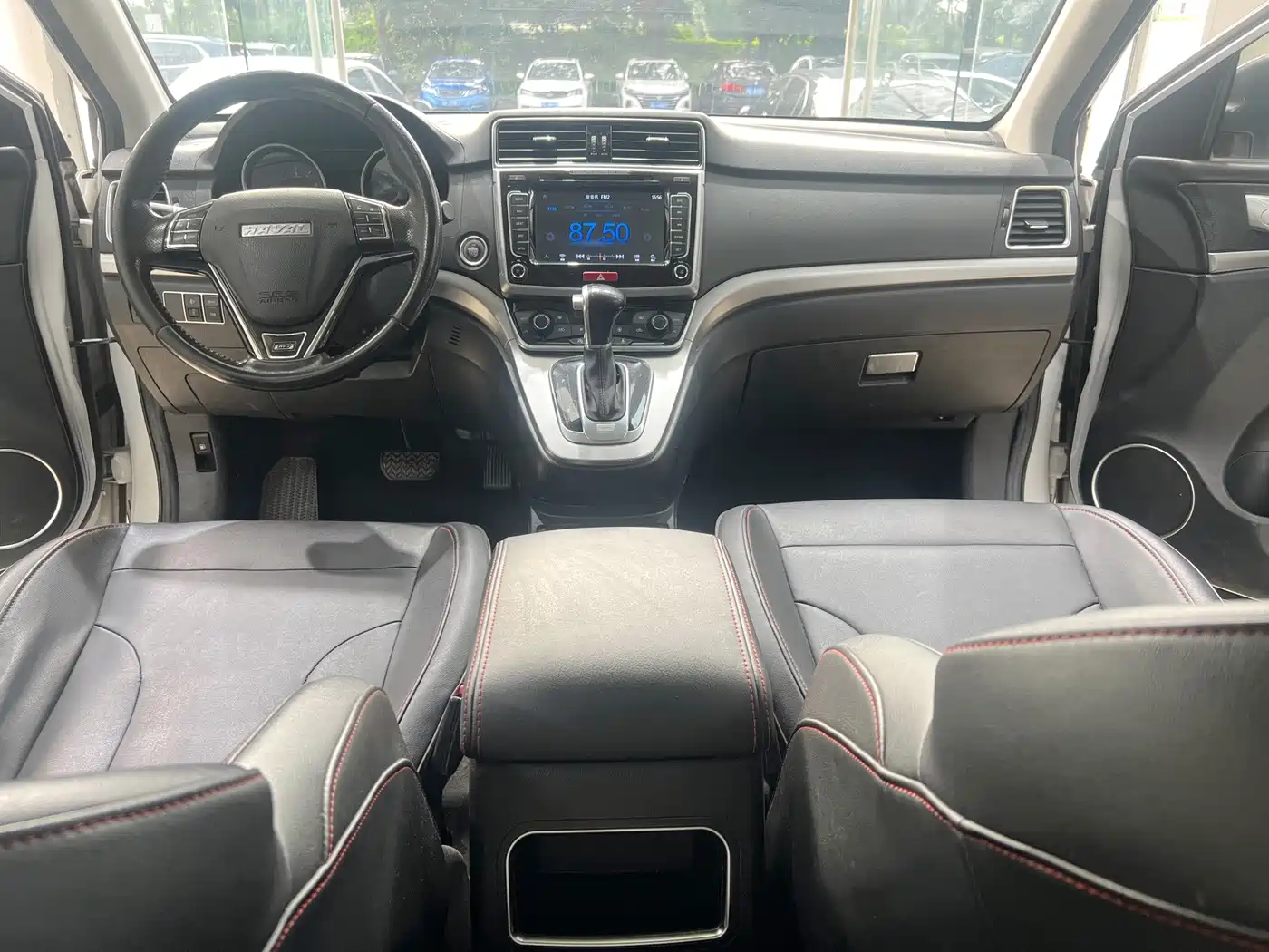 Photo 5 - Haval M6