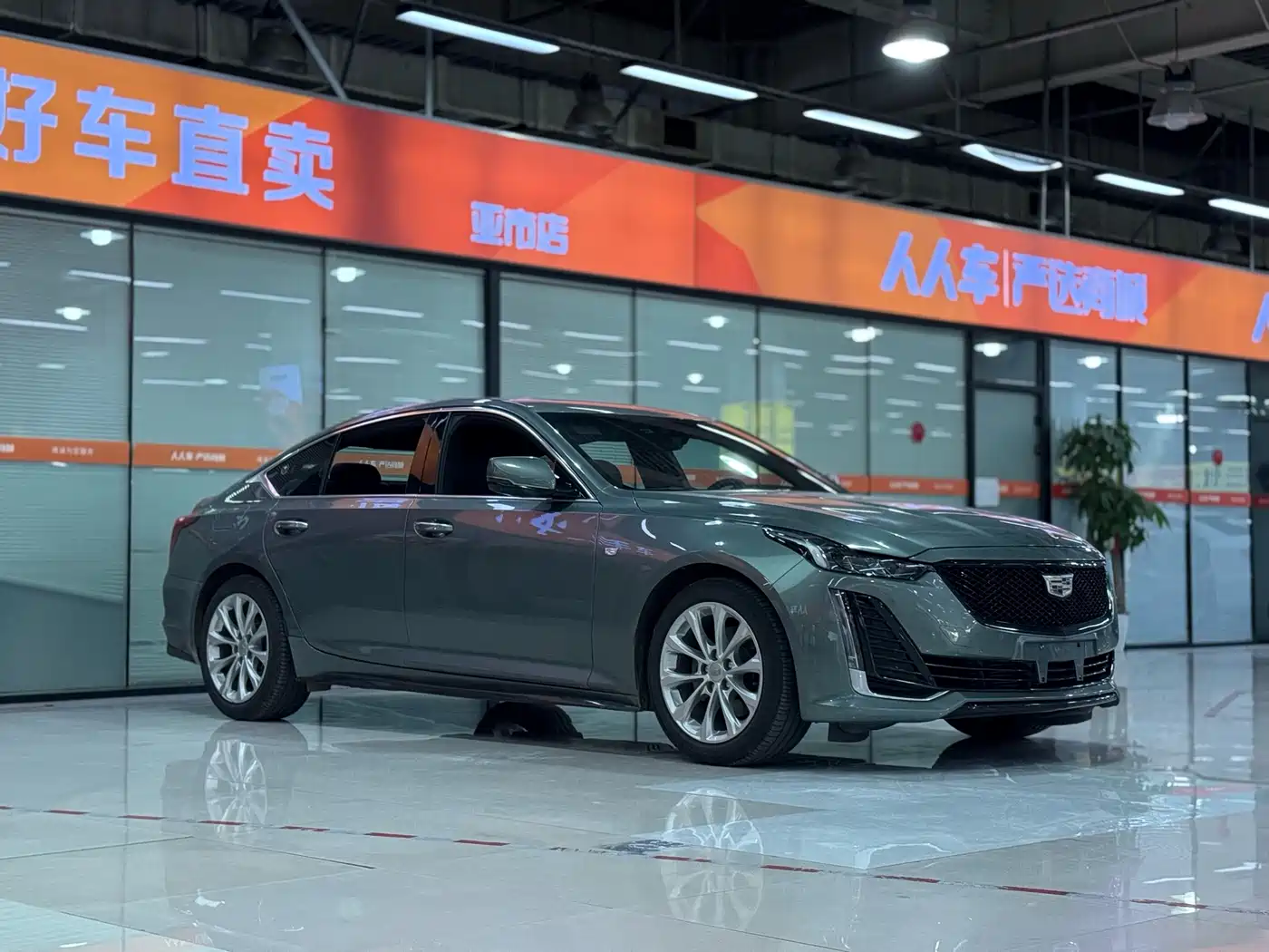 CADILLAC CT5
