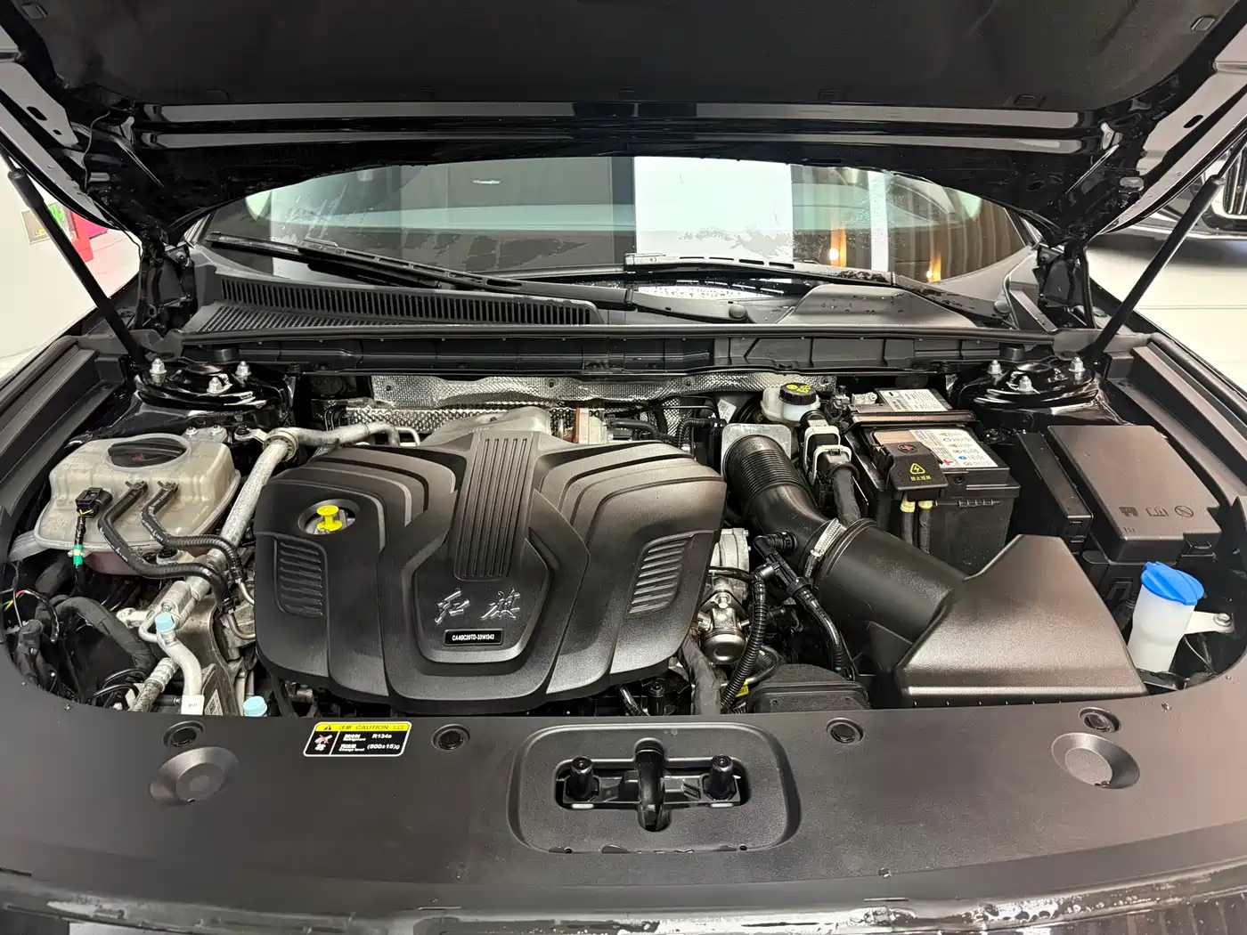 Hongqi H5 2024 2.0T Automatic Smart Connect Flag Smooth Edition фото 7