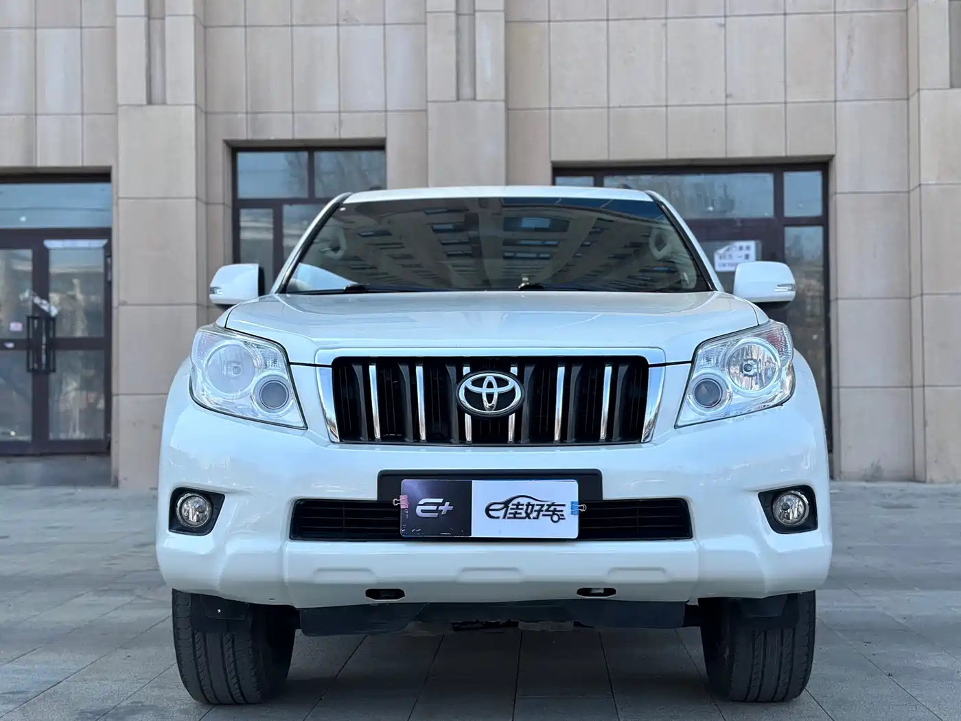 Toyota Prado (Import) 2010 2.7L Manual фото 2