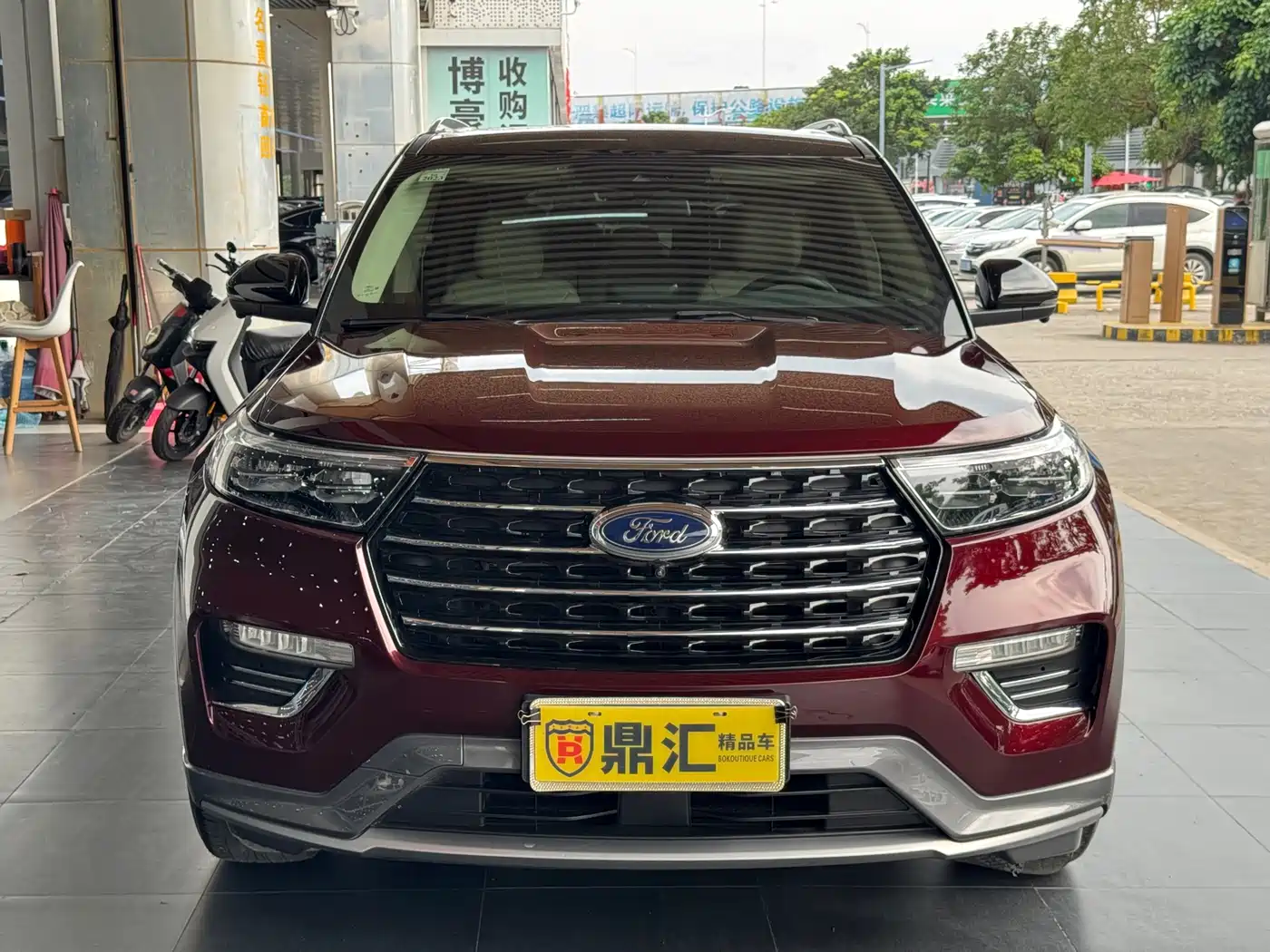 FORD EXPLORER
