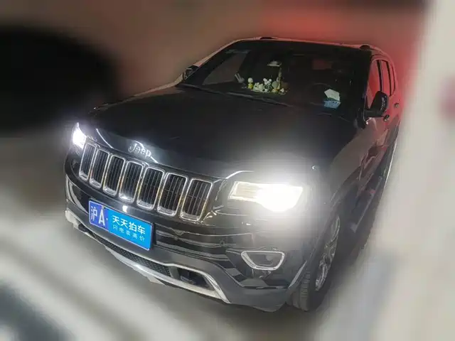 Jeep Grand Cherokee (Import) 2014 3.6L Elite Navigation Edition — фото 1