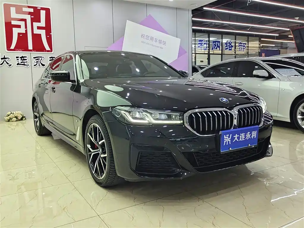 BMW 5 Series 2022 Facelift II 530Li Premium Package M Sport фото 3