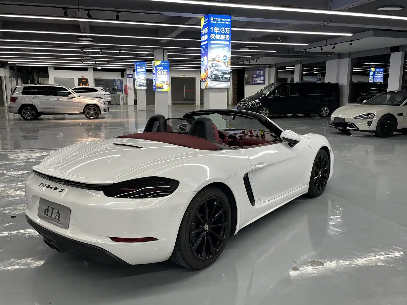 Porsche 718 2016 Boxster 2.0T фото 14