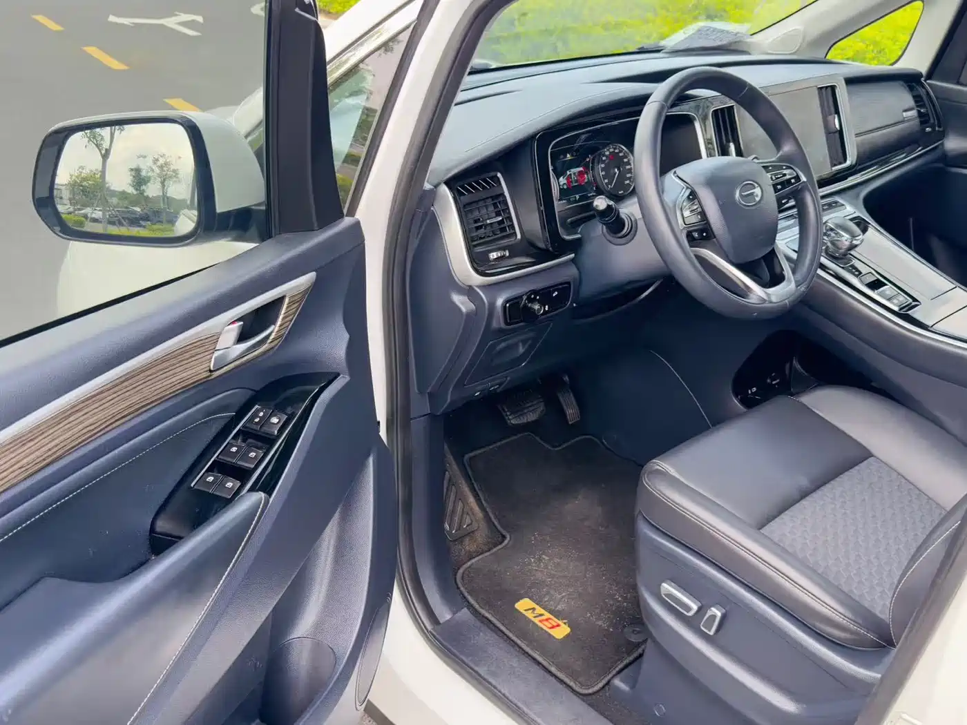 GAC Trumpchi Trumpchi M8 2024 Leadershow Series 390T Luxury Edition фото 16