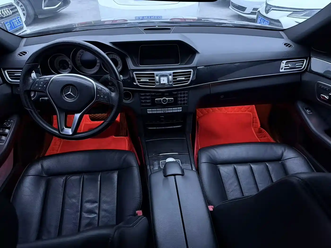 Mercedes-Benz E-Class 2013 E 300 L Fashion фото 7