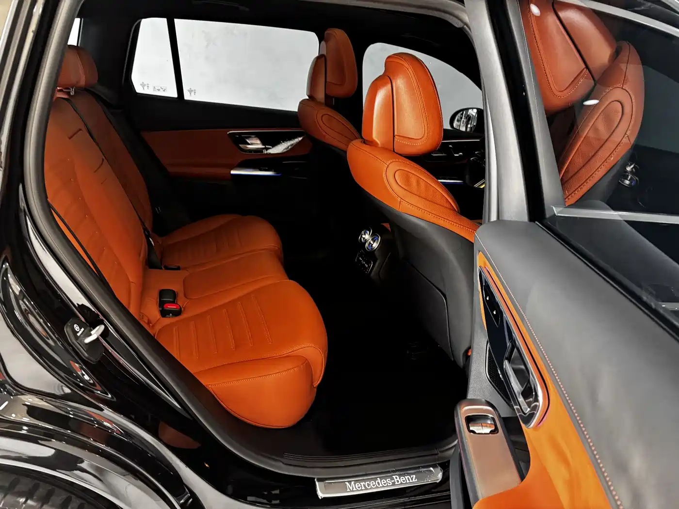 Mercedes-Benz GLC 2025 Facelift GLC 300 L 4MATIC Dynamic 5-seater фото 22