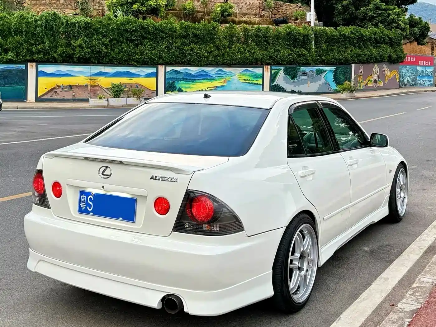 Lexus IS фото 4